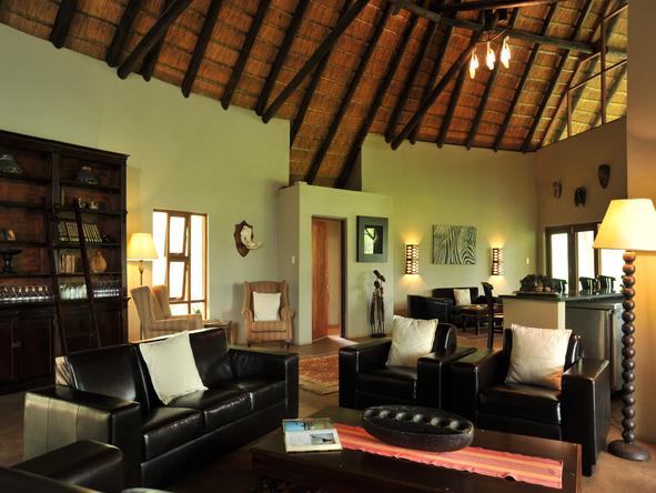 Black Rhino Game Lodge - Lounge
